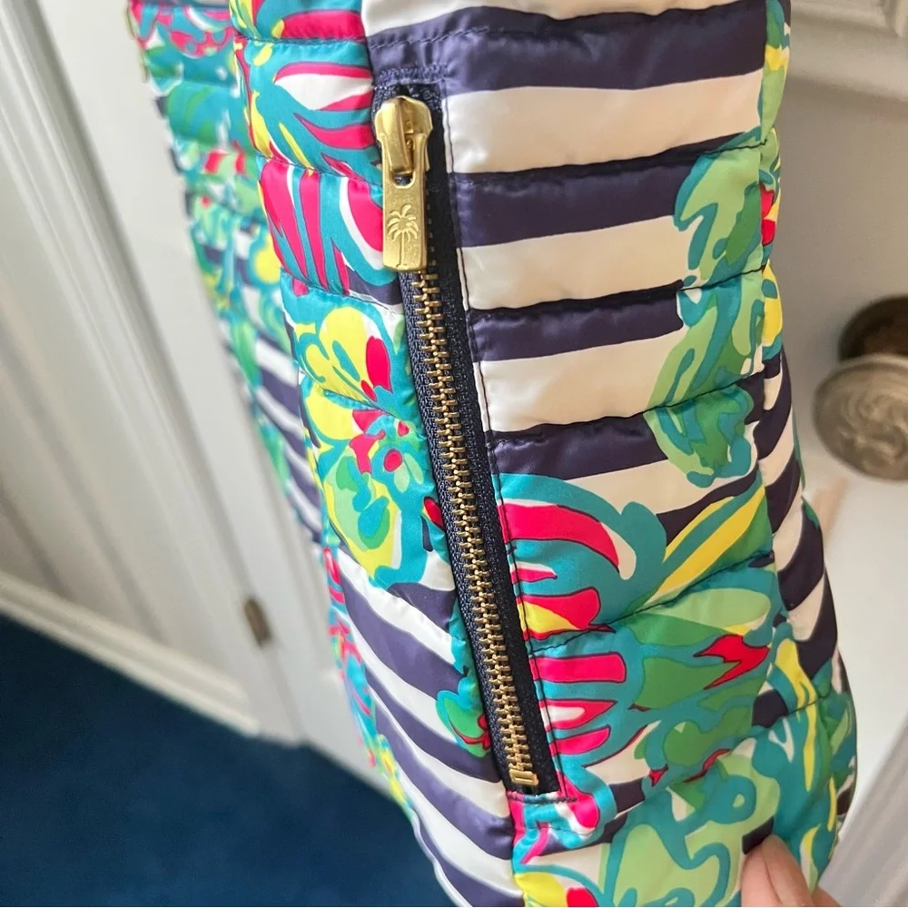 Lily Pulitzer Floral Striped Women's Puffer Vest -NWOT - Picture 3 of 10
